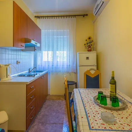 Erna Apartman Crikvenica